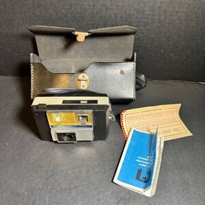 Vintage Keystone Camera with Case [Item 643]